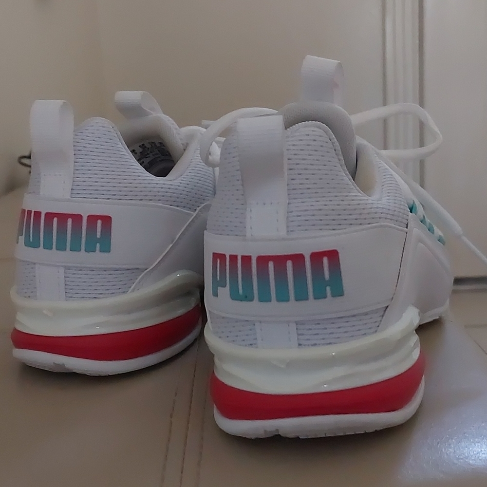 Tennis Shoes